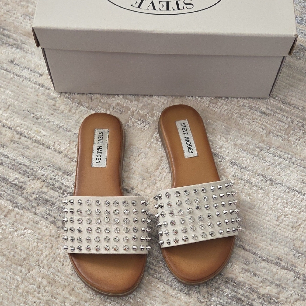 Steve Madden Cream Studded Slide Sandals